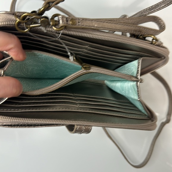 The Sak Iris Metallic 3in1 Phone Wristlet/Crossbody Bag - Picture 7 of 11
